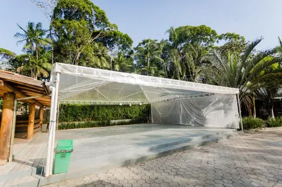 Miniatura: Amplo local para eventos para venda em Joinville