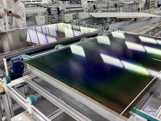Caelux完成首批鈣鈦礦Active Glass出貨,宣告邁入商業化新紀元