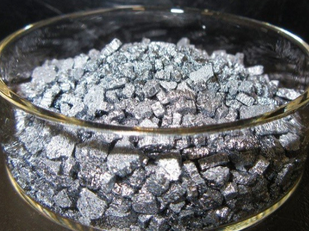 全球能源革命新鏈結：日本強化鈣鈦礦材料供應鏈，搶佔太陽能產業制高點