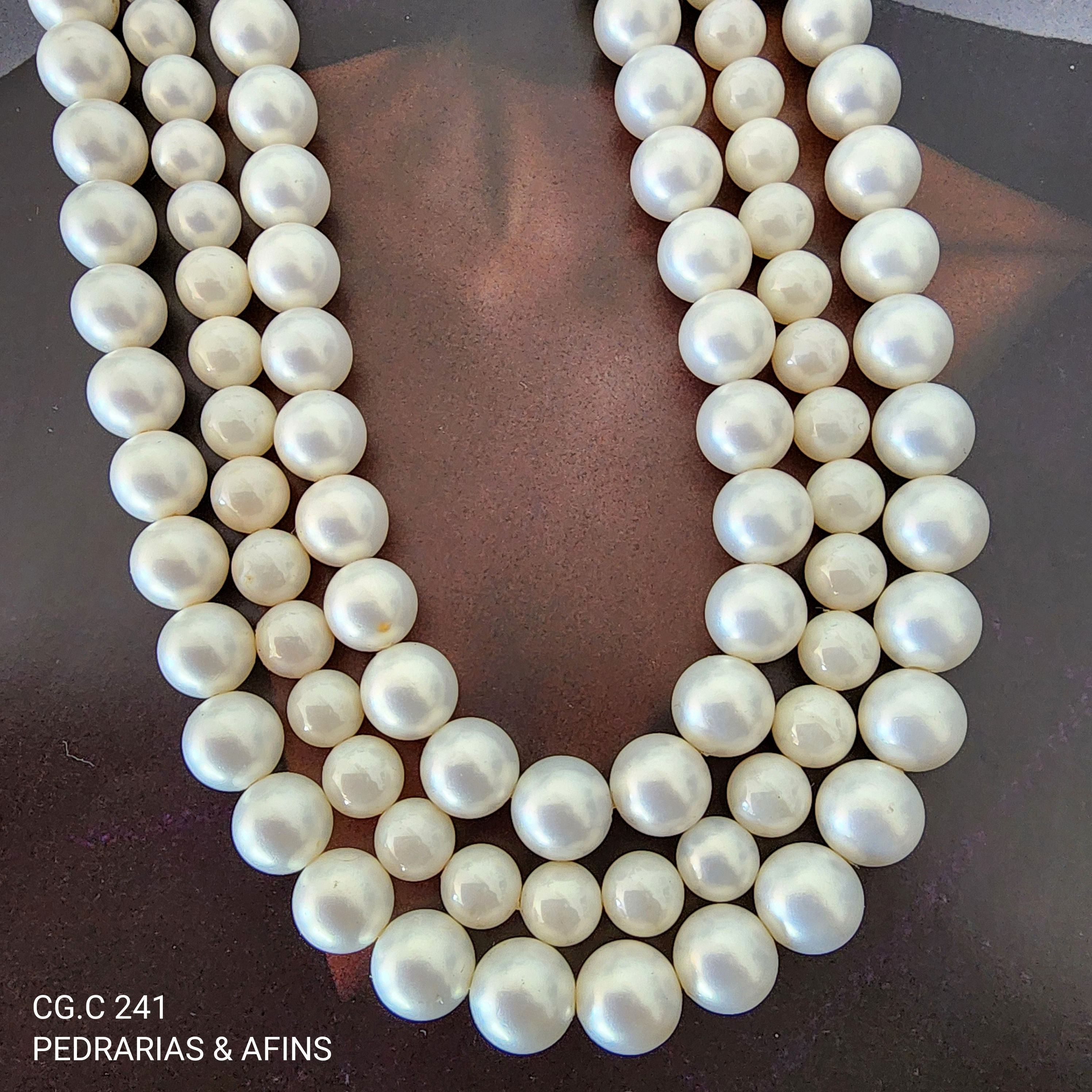 CG.C 241 - Colar em Pérola shell