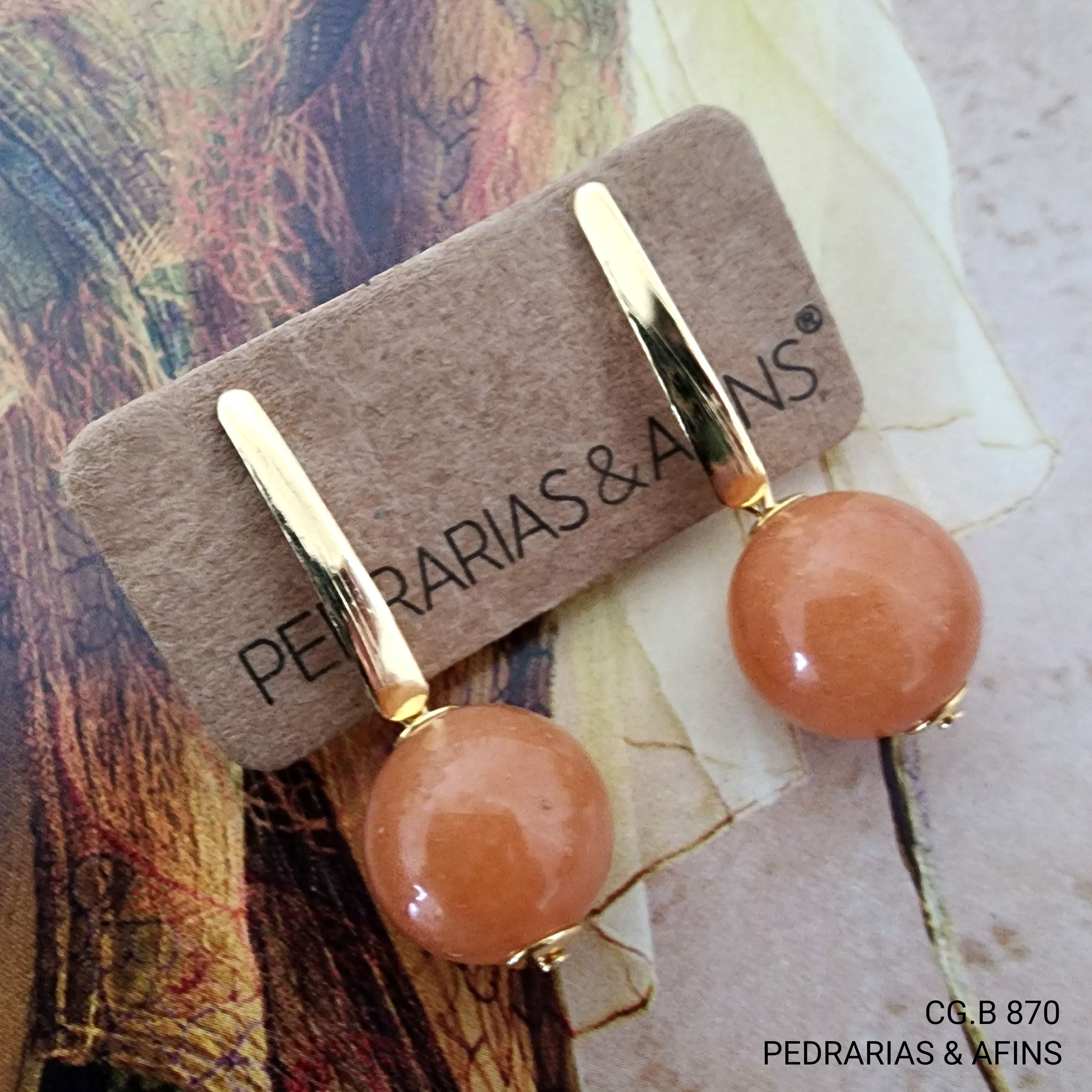 CG.B 870 - Brincos em Calcita