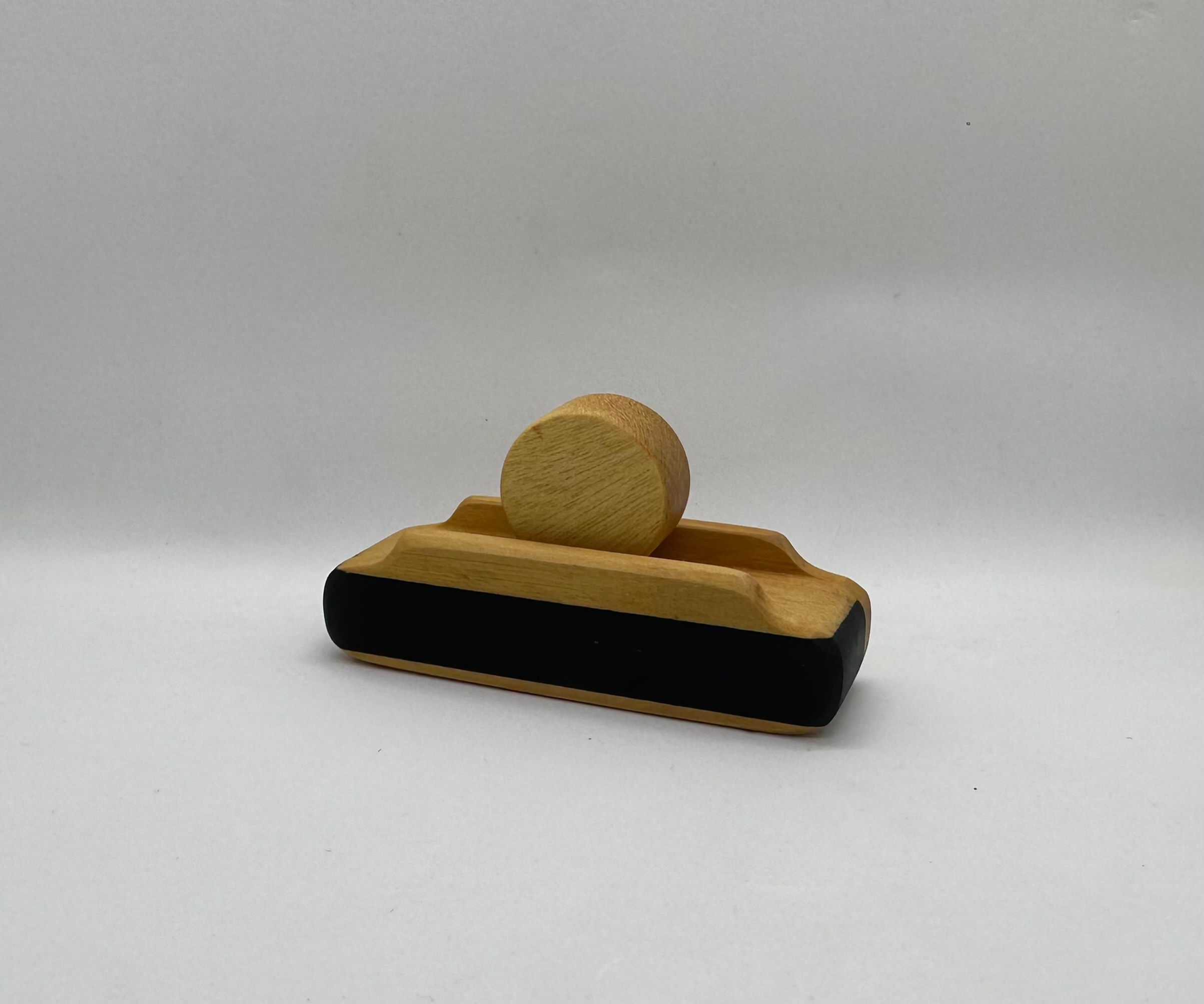 HANK SPINNER: Yellow Heart Stick • Yellow Heart Chip • Black Epoxy Trim