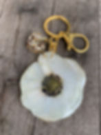 Pressed flower key chain - 3D
