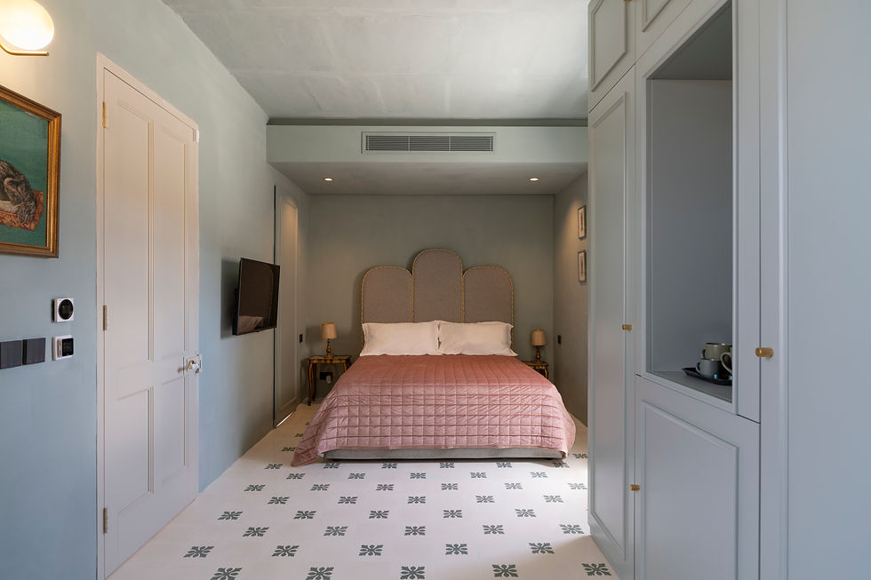 Casa Gourgion Suite