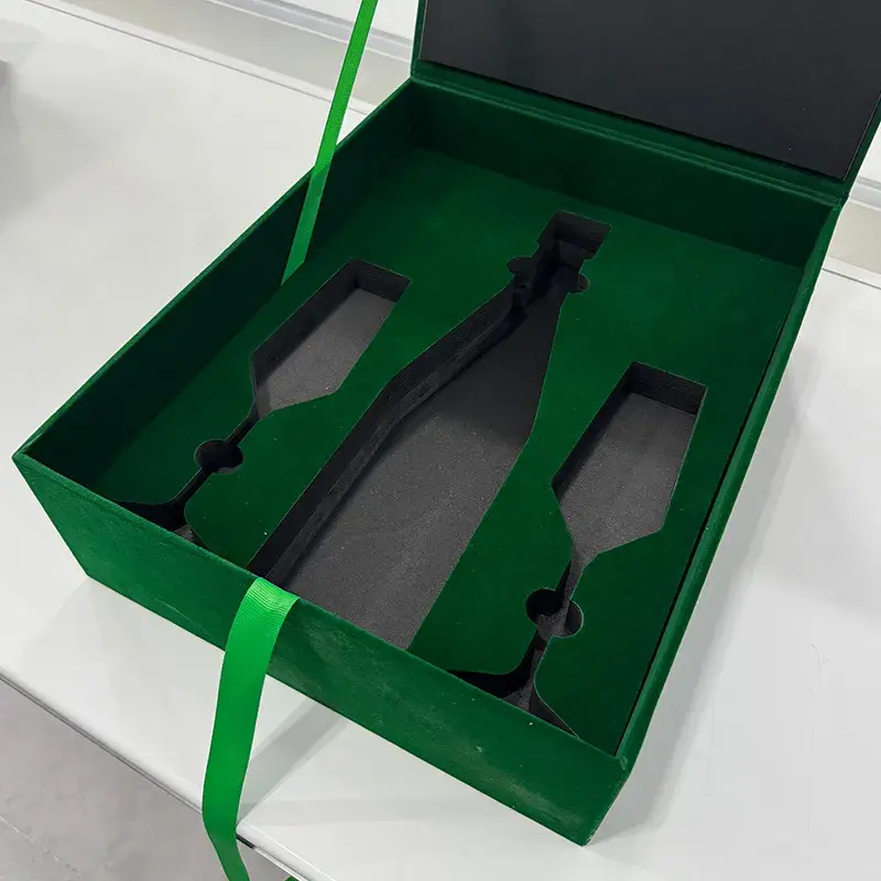 Thumbnail: Luxury Cardboard square Gift Packaging Box