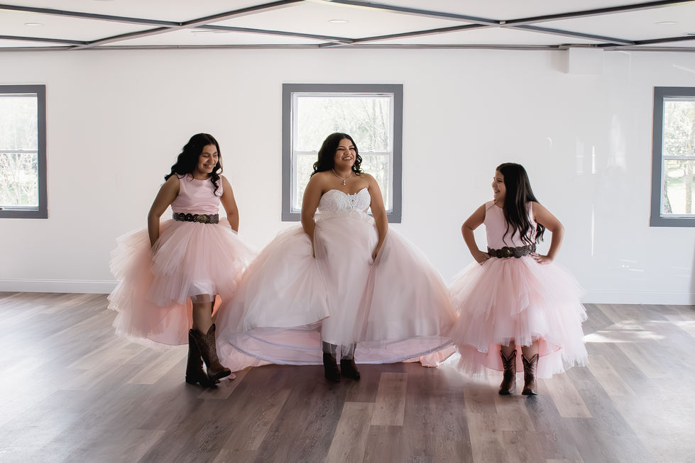 Family Photos from Quinceanera in Virginia
