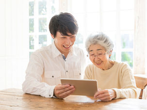 免許返納後のお買い物の悩み解決!重いお米も「話すだけ」で届く新しい暮らし