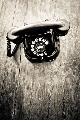 labwebmaster-telephone-4899636_edited.jpg