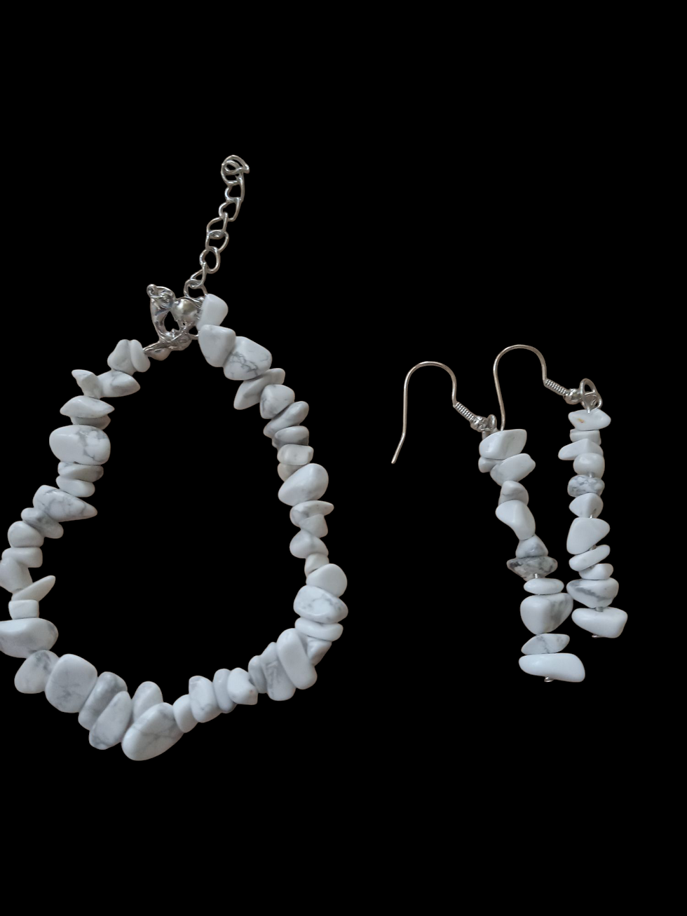 Elegant O's Handcrafted Earth collection Bracelet with Earrings Set white