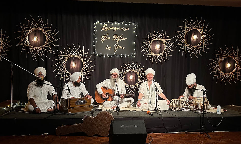 Live Sikh Kirtan 