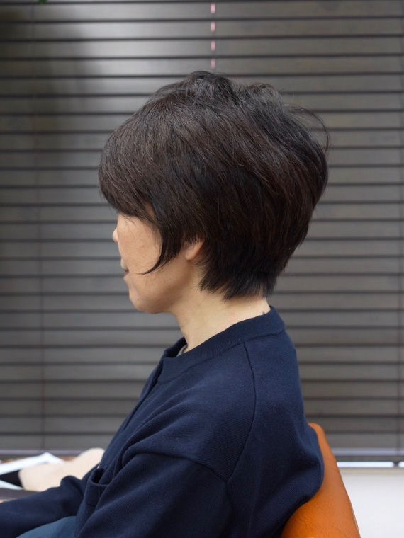 立体感を出した大人ショートヘア|調布美容室・柴崎美容室WINDMILL/40代ショート・50代ショート・60代ショート