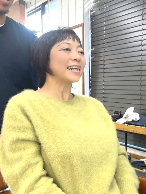 40代の美しさを引き上げる個性派ショートスタイル |調布美容室・柴崎美容室WINDMILL