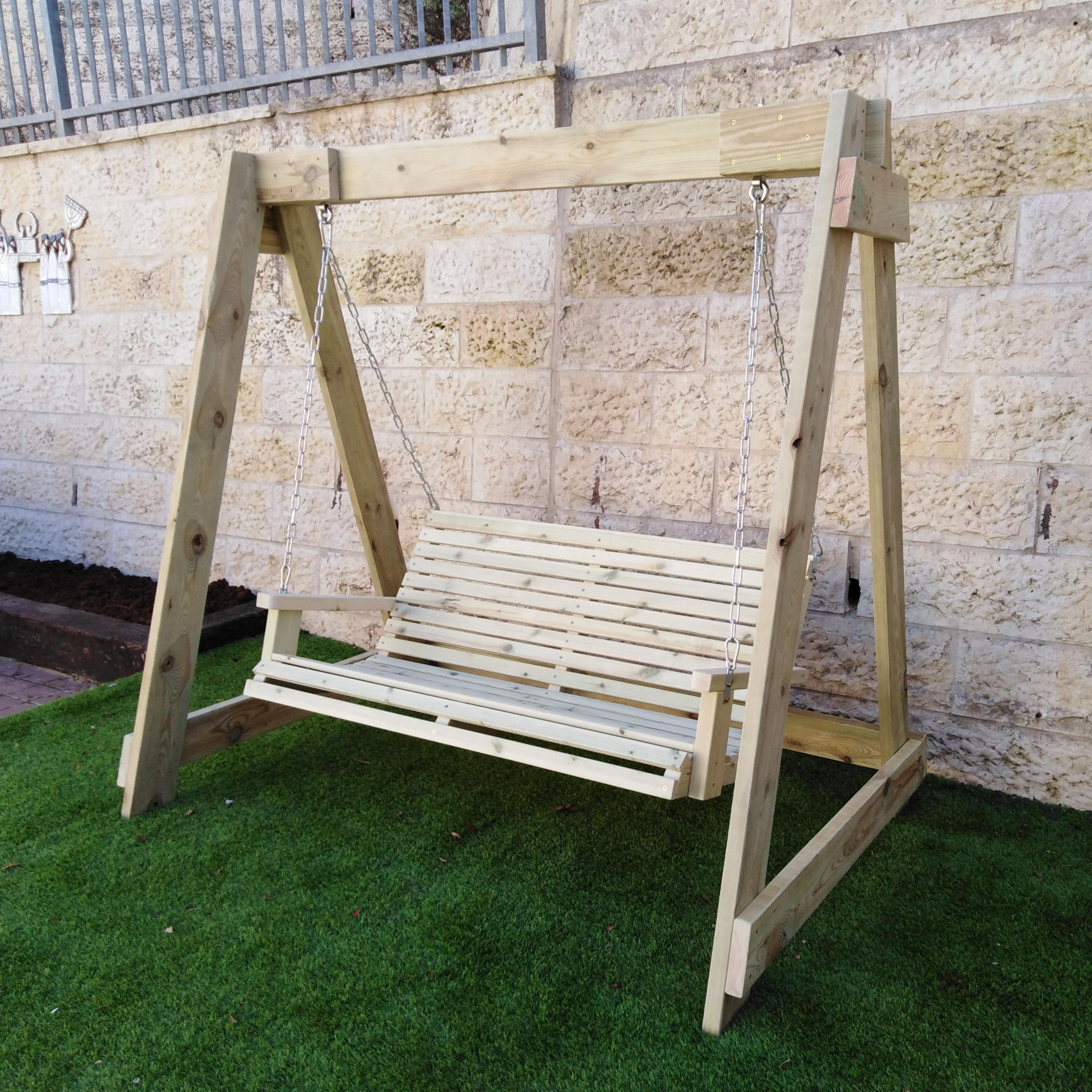 נדנדת ספסל מבוגרים מעוגלת