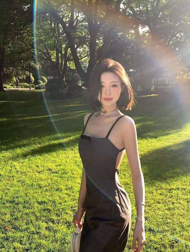 周晓雨高端商务模特工作室｜模特预约 logo