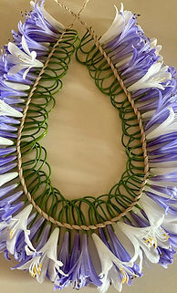 Hydrangea Hawaiian floral lei poʻo