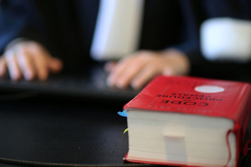 Assistance avocat obligatoire procedure CRPC