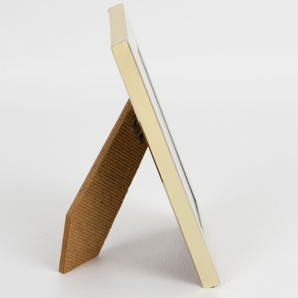 Thumbnail: Umberto Mascagni White and Gilt Aluminum Picture Frame, Italy 1970s