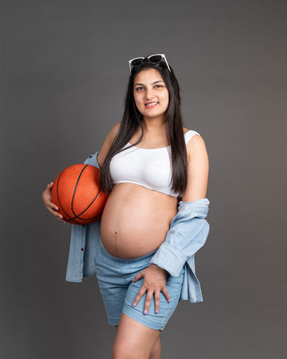 premium maternity photoshoot Pune
luxury maternity portraits Pune
high end pregnancy photography Pune