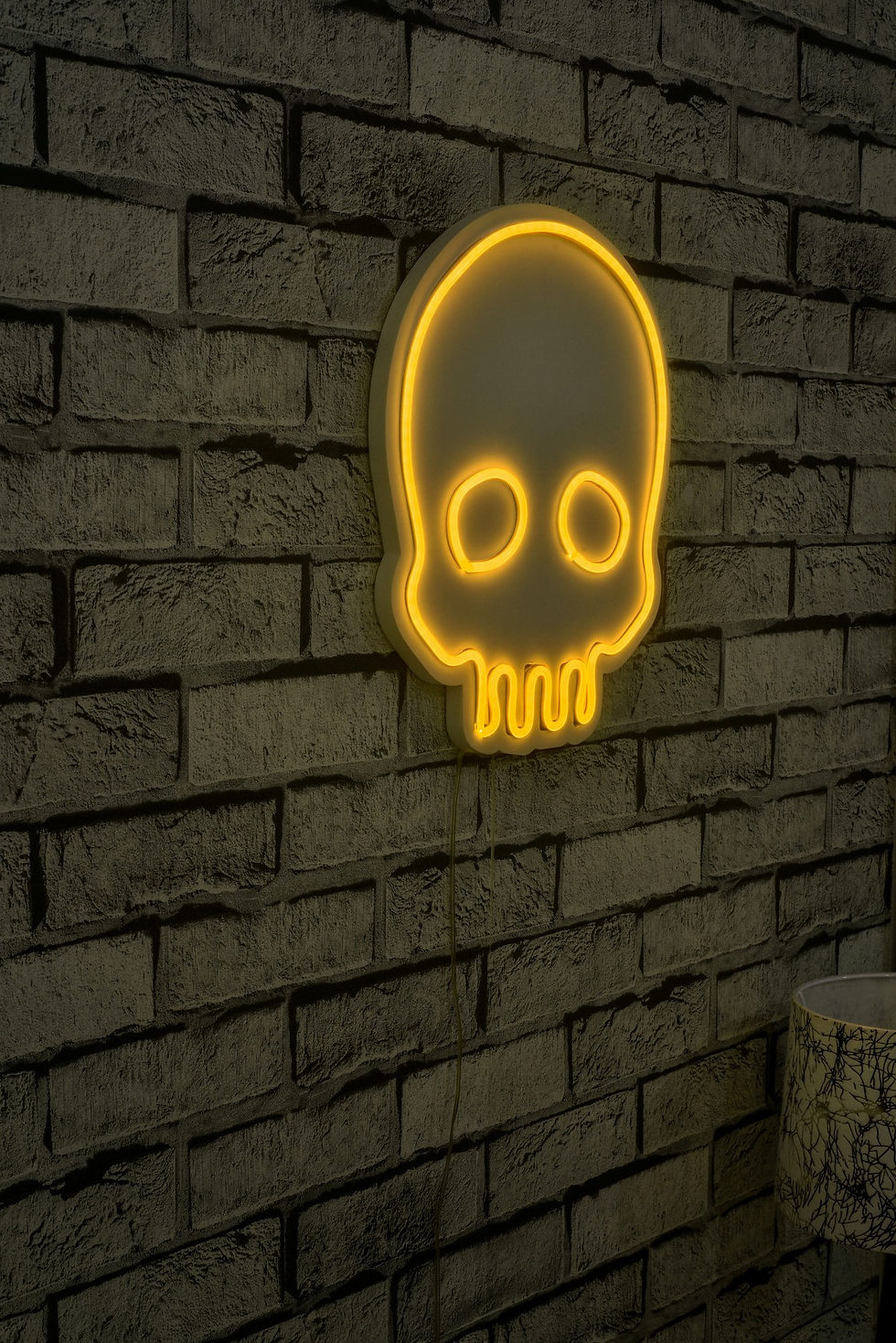 Thumbnail: Skull - Yellow