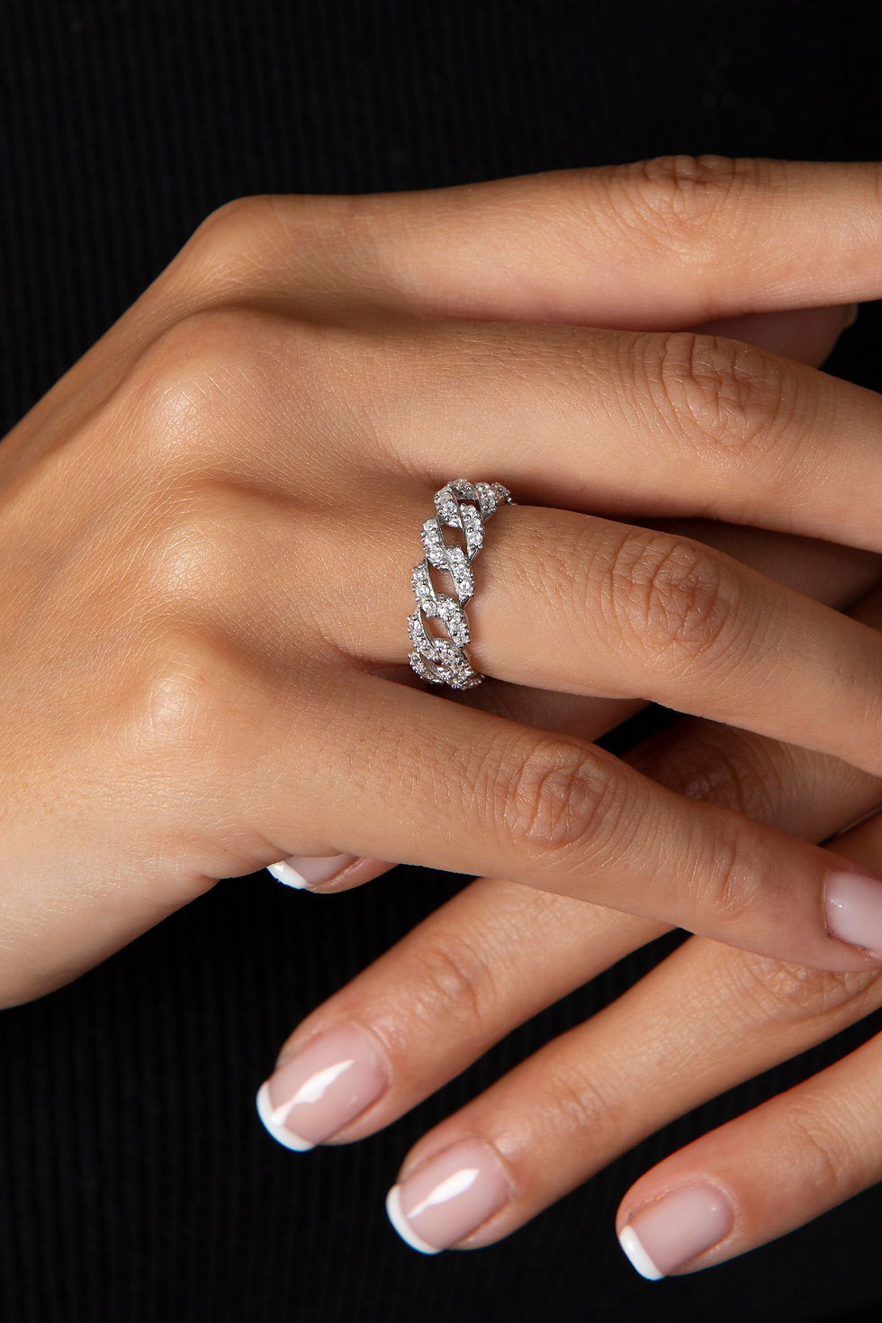 Thumbnail: LustreZir Silver Ring: EverGlow Elegance