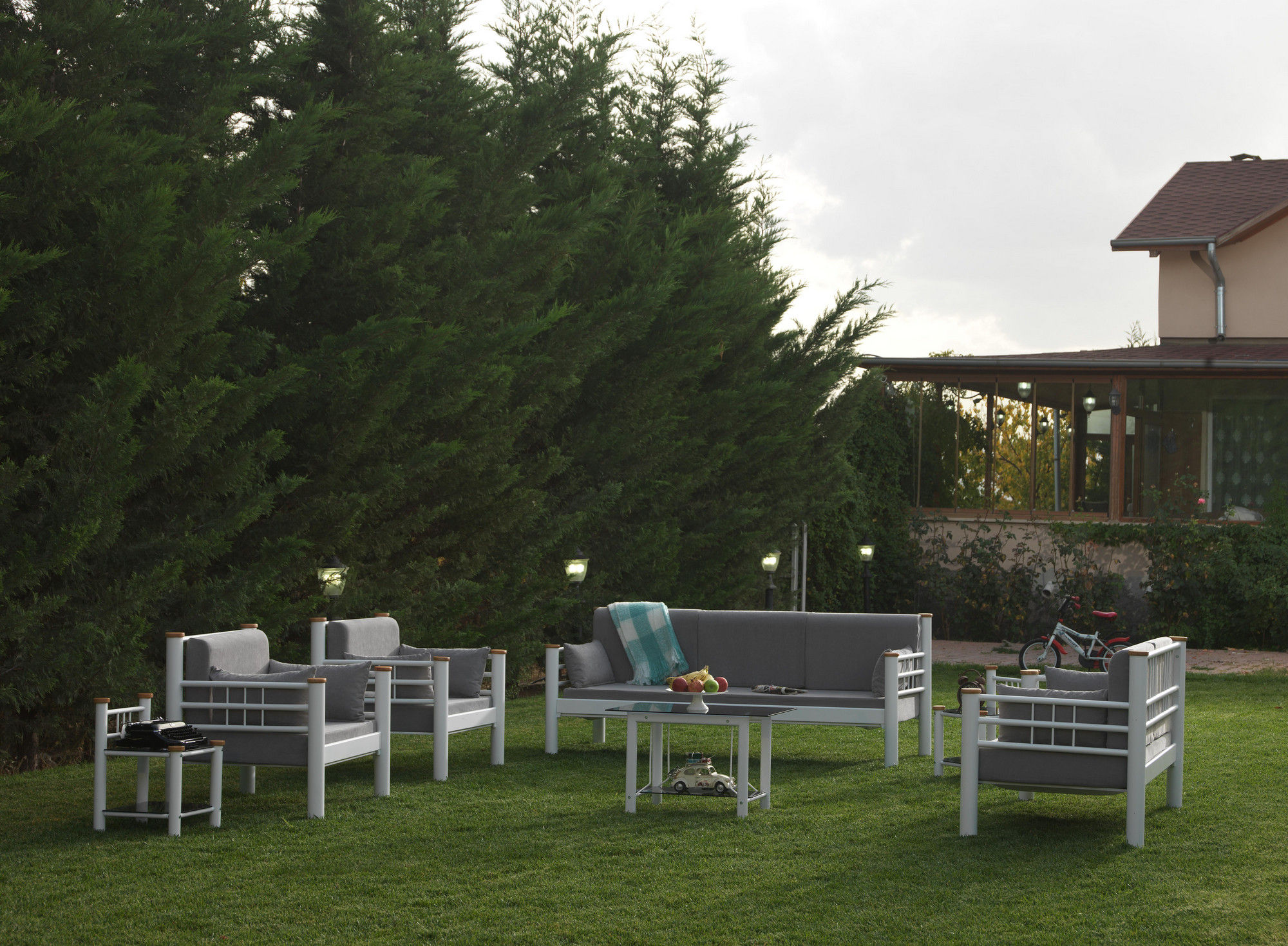 Kappis DK - White, Fume (3+2+1+1)