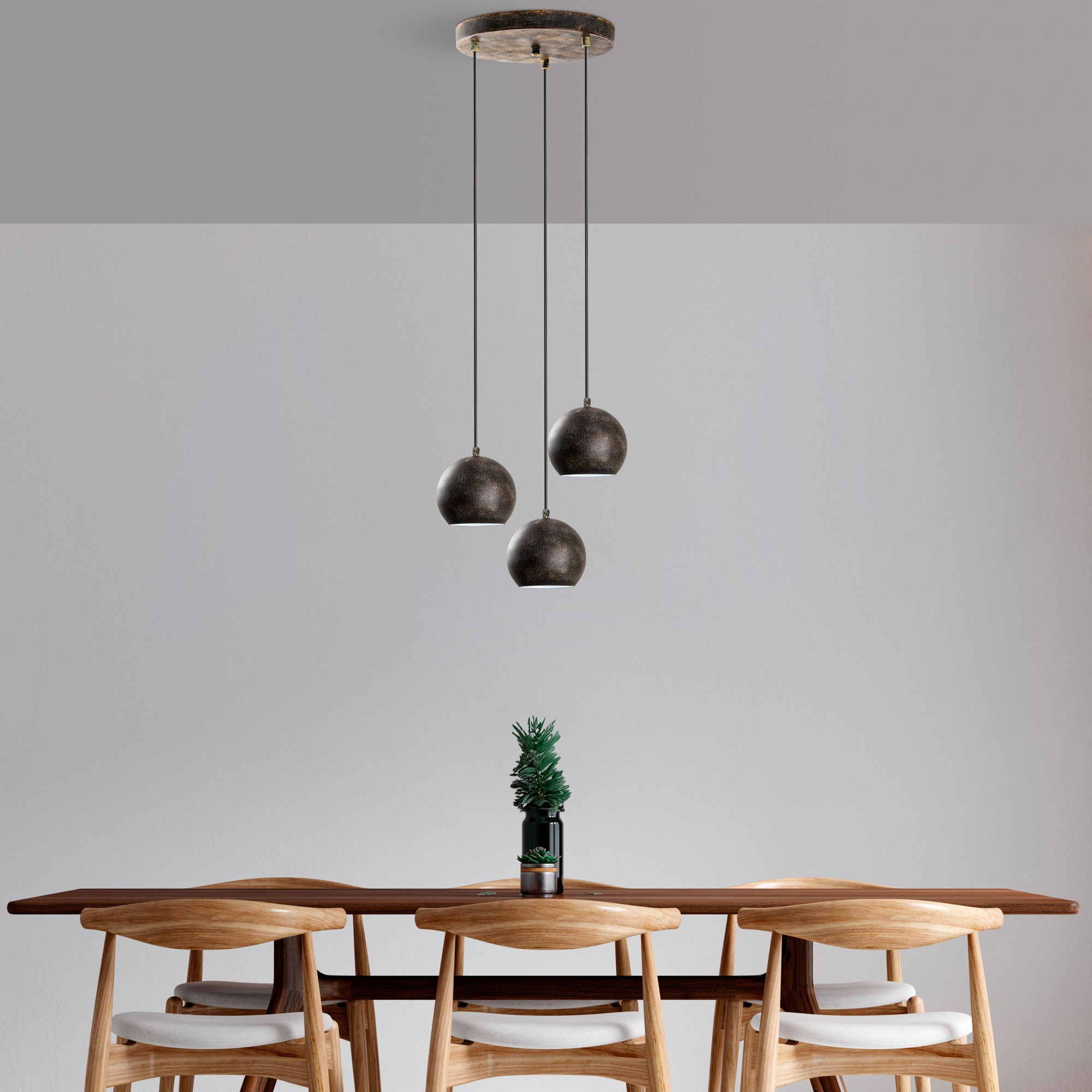 LustraLuxe Antiqua Chandelier