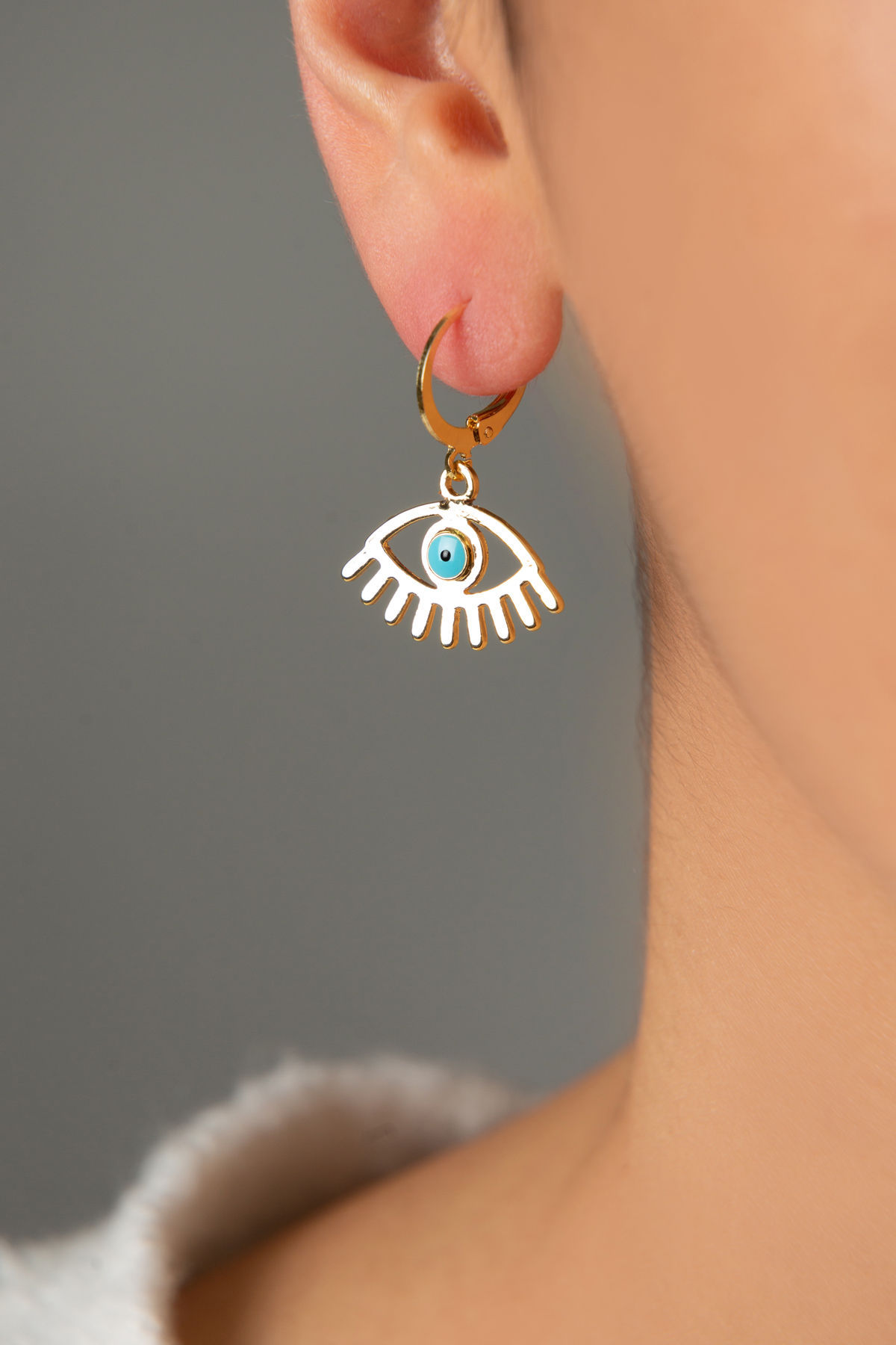 Elysian Gleam Metal Earrings