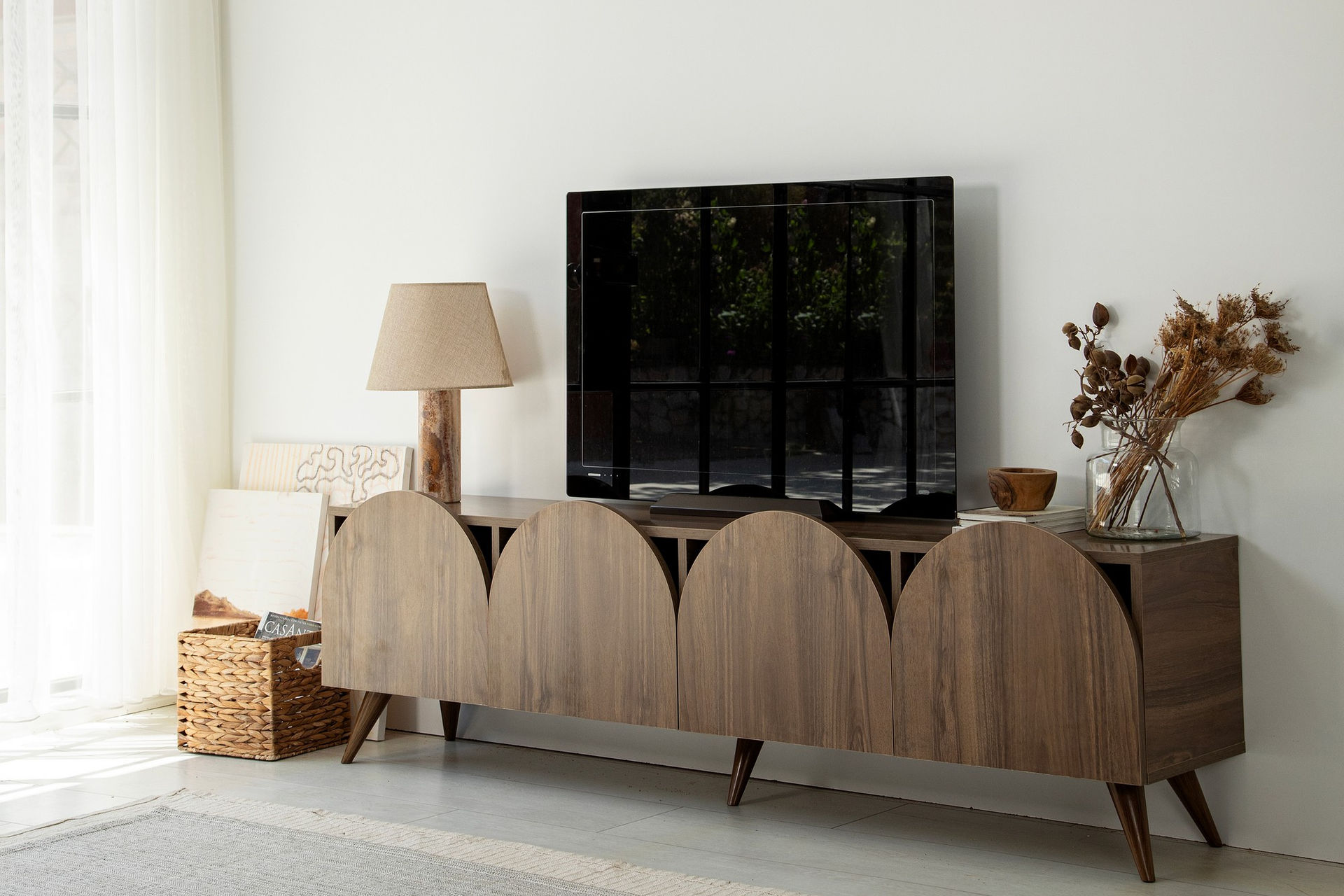 Mesta - Walnut v2