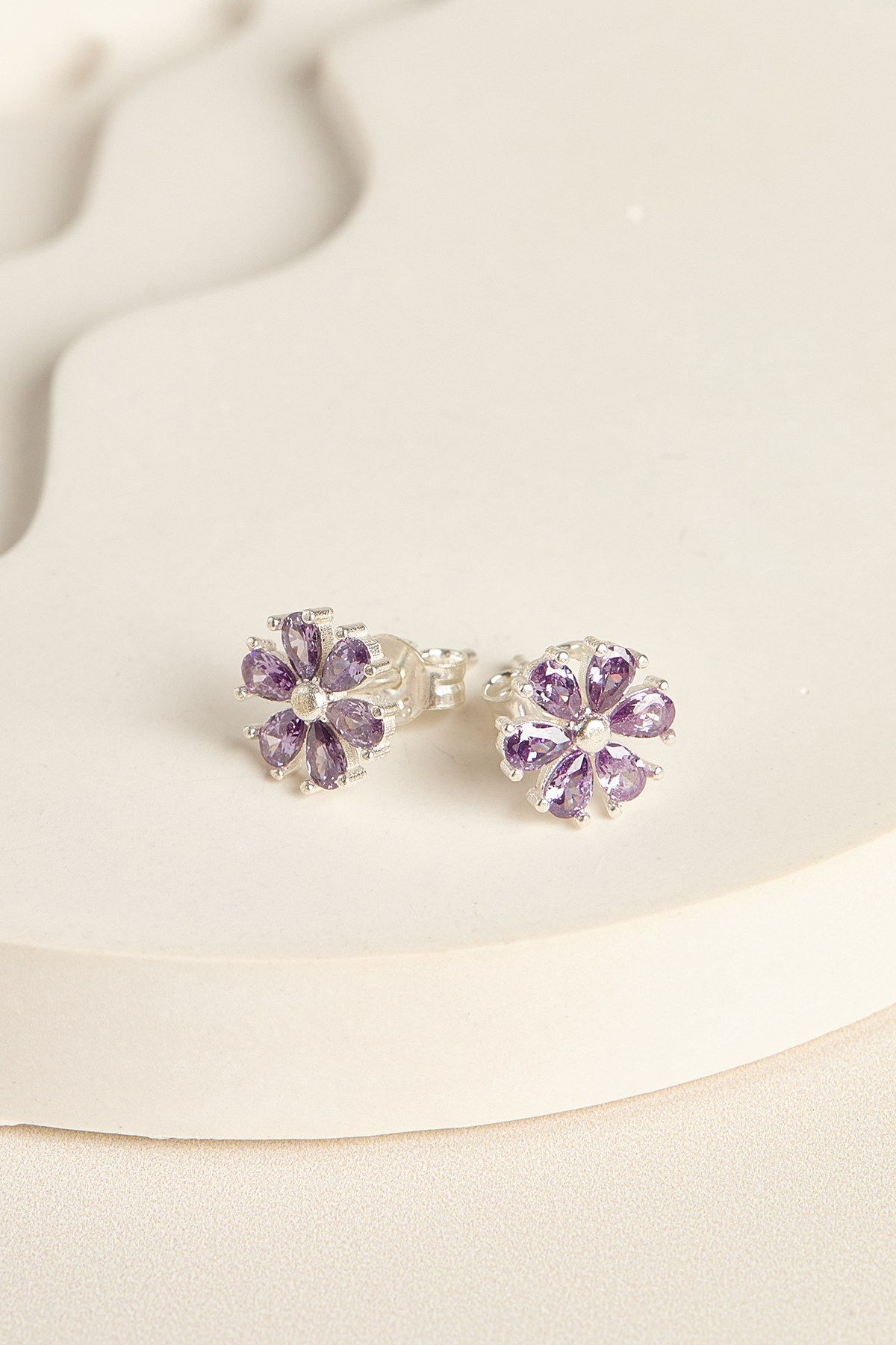 LustraSilv Elegance Earrings