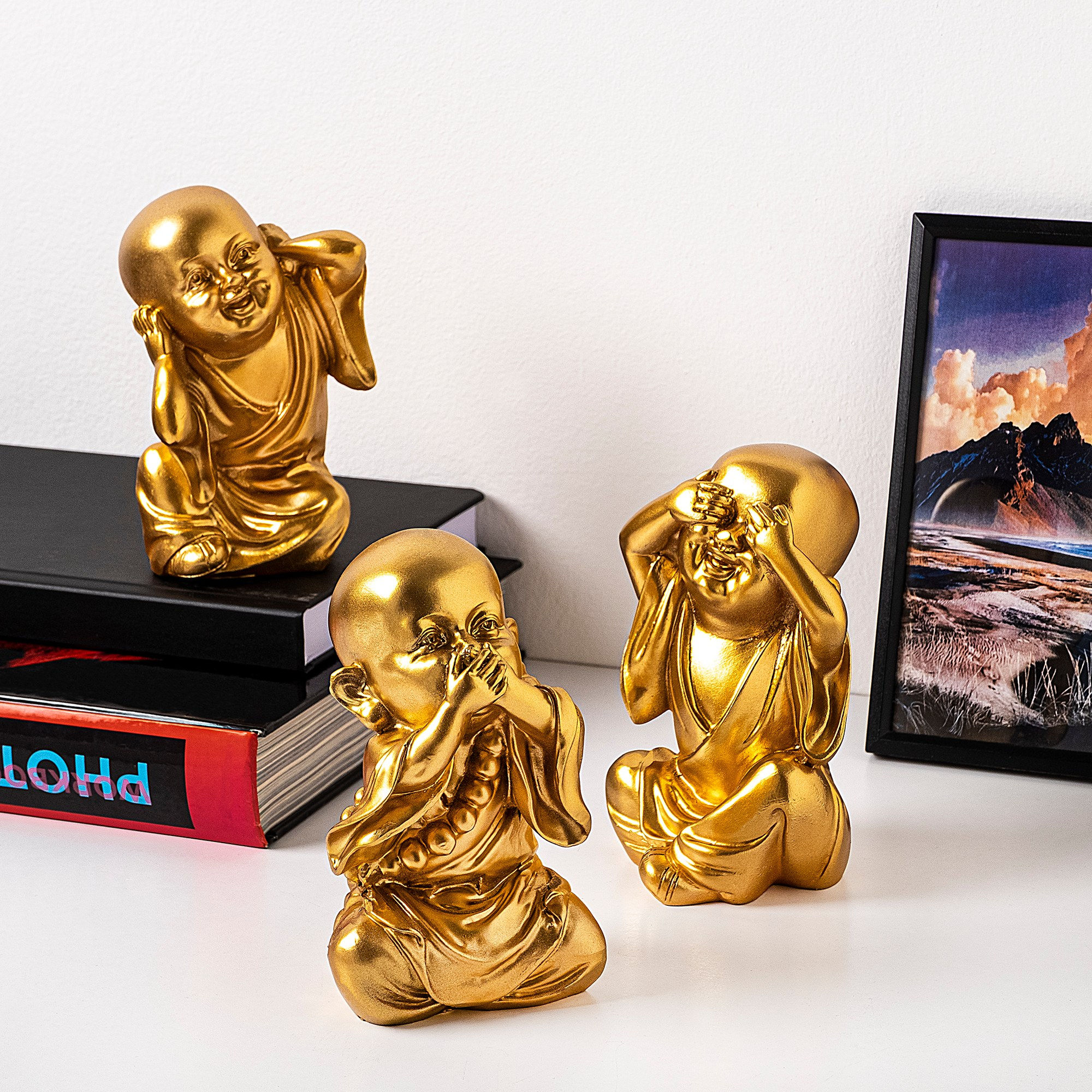 DON'T SEE 
DON'T HEAR
DON'T KNOW 1