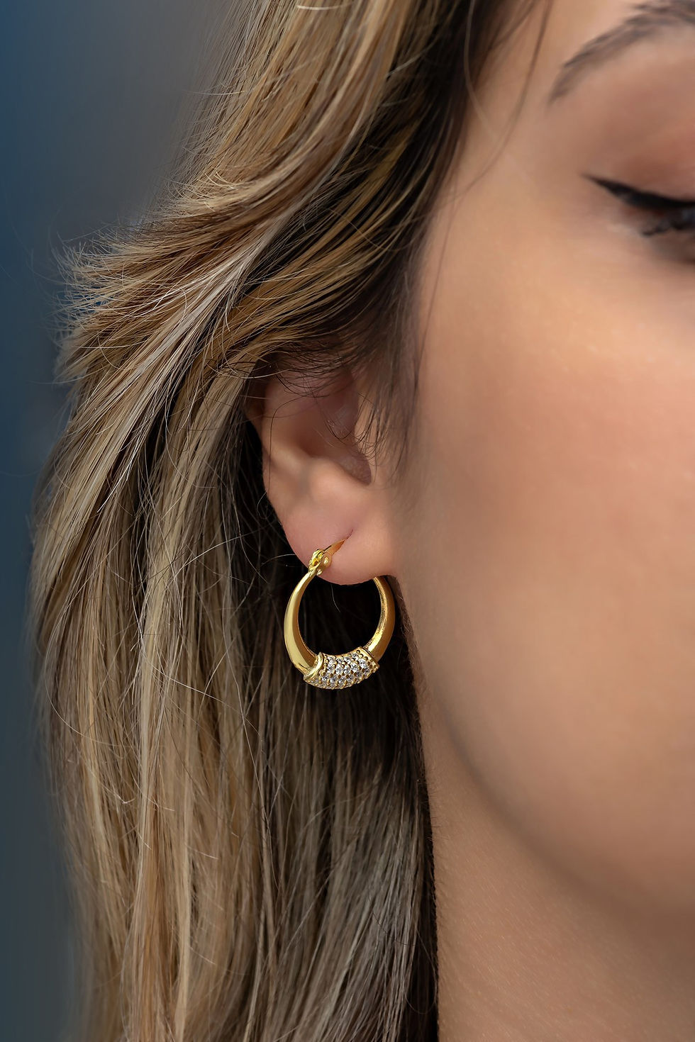 Thumbnail: Lunara Silver Drops: Ethereal Elegance Earrings