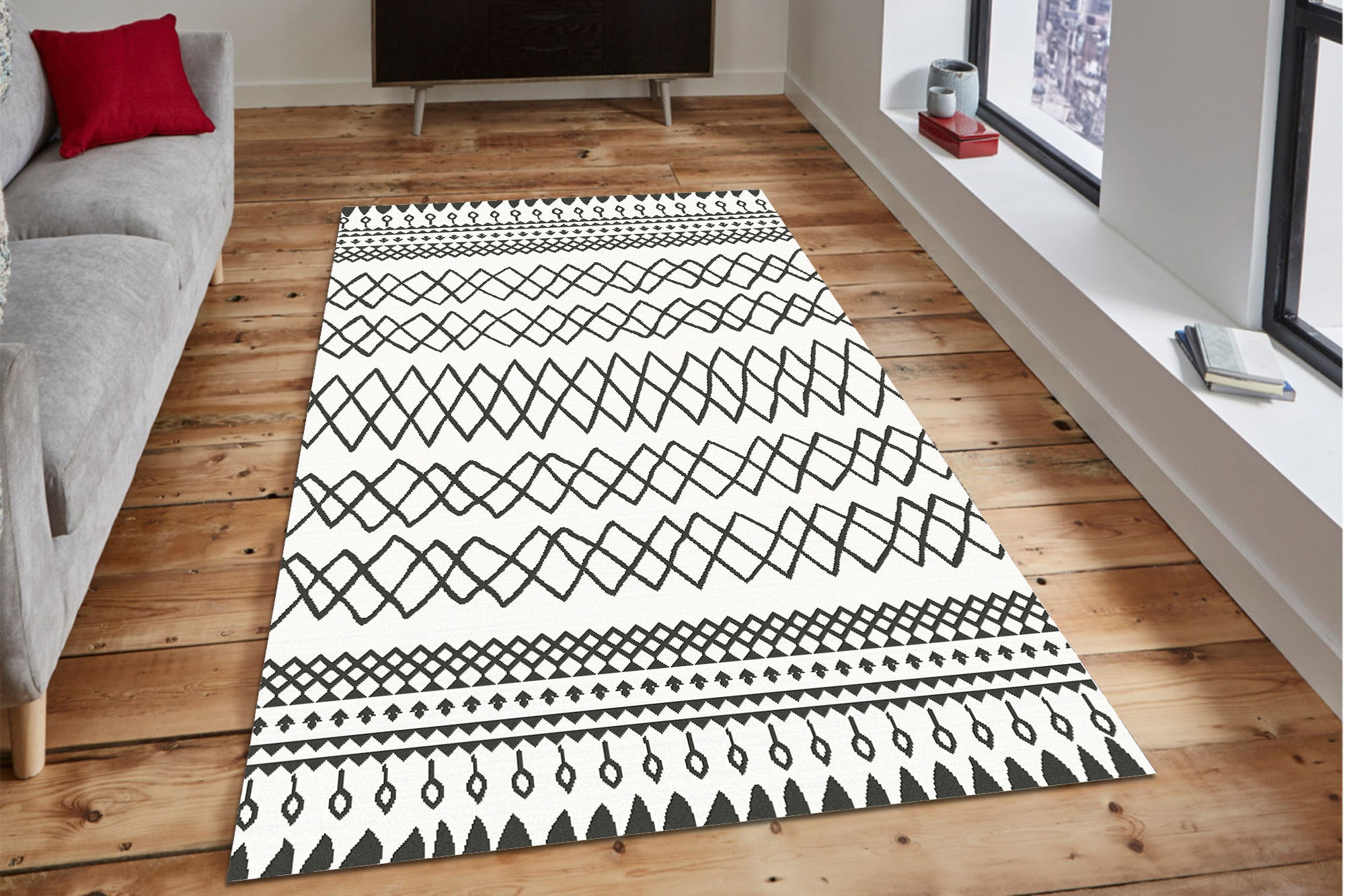 EX 05 - White, Black