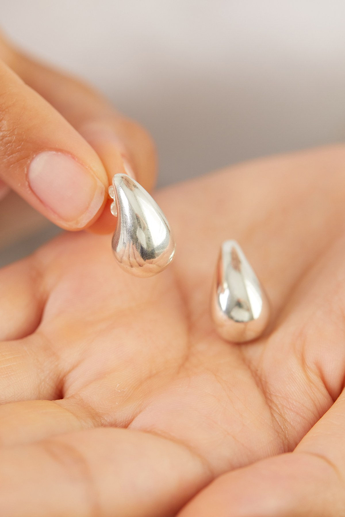 LustraSilv Elegance Earrings