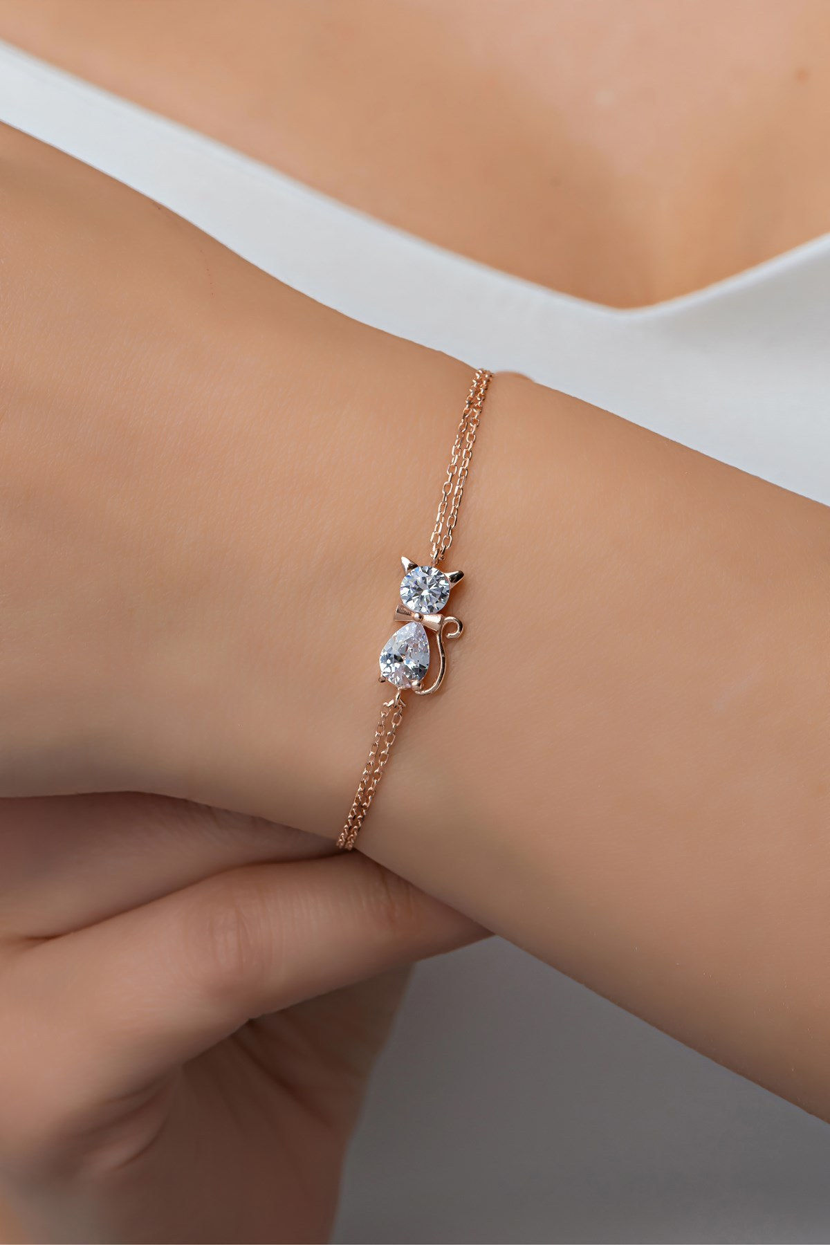 LustraCharm Rose Silver Bracelet with Zircon Shine