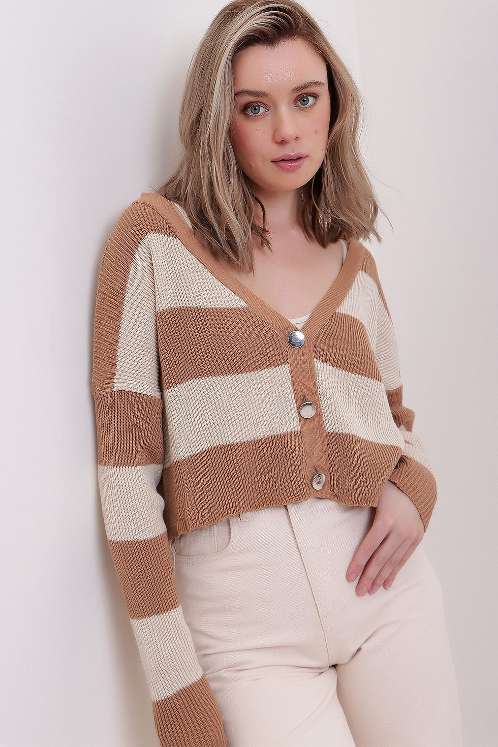 Thumbnail: ML00004 - Light Brown