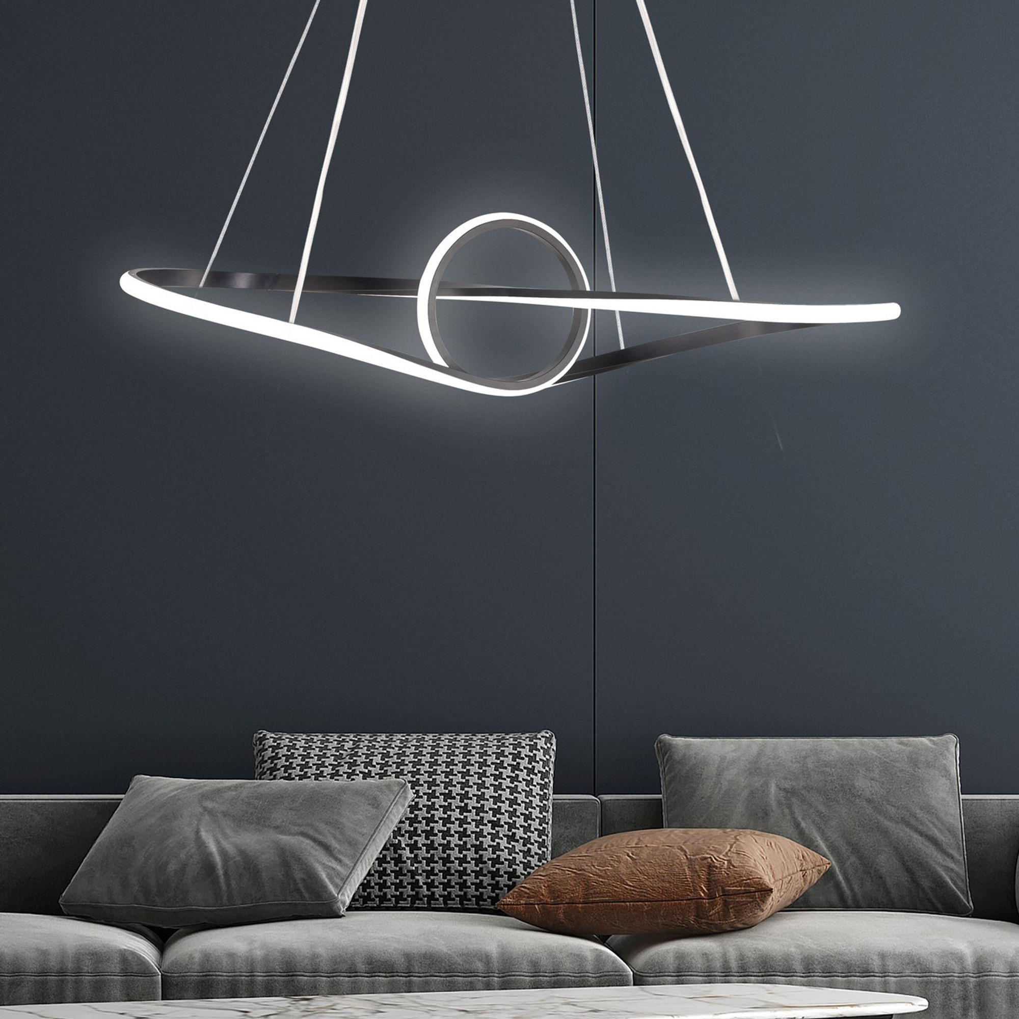 Canum Black-White Light