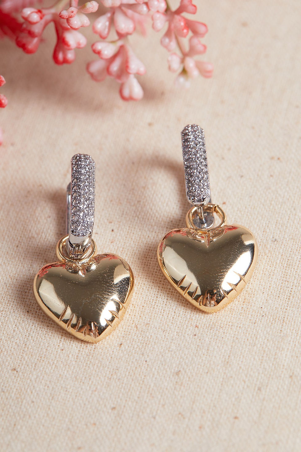 GleamAura Metal Earrings - Luxe & Tarnish-Free!