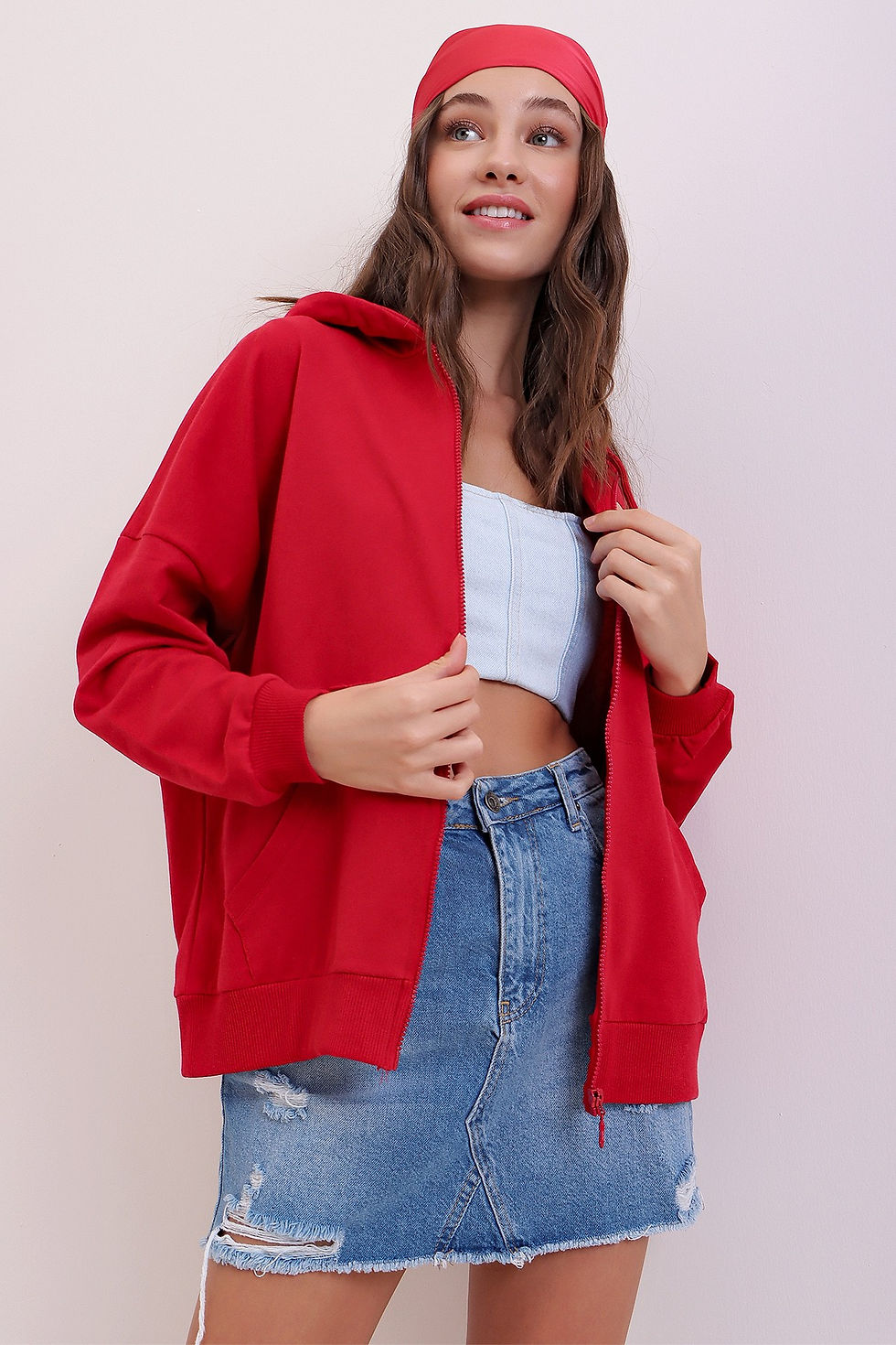 Thumbnail: ALC-667-001 - Red