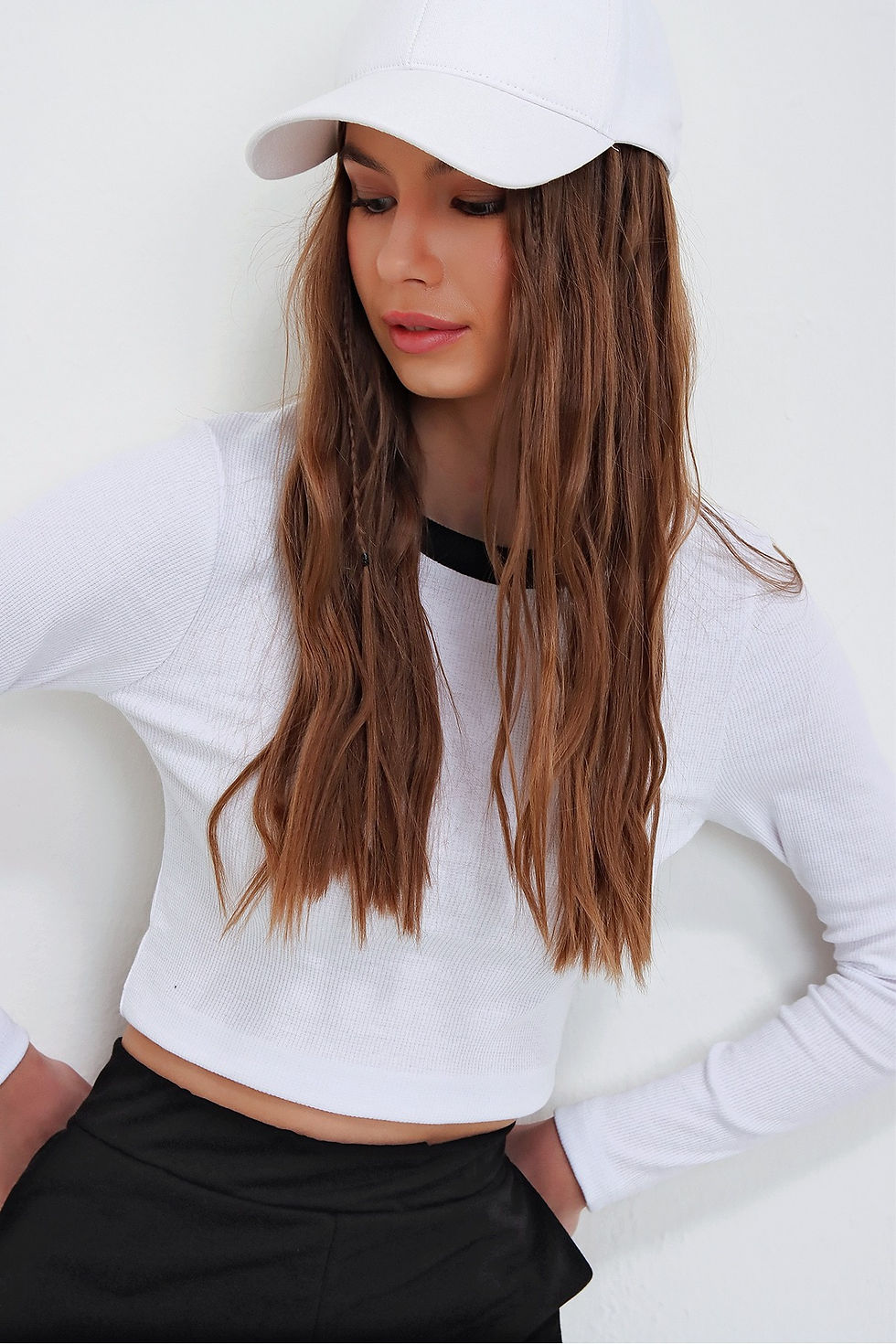 Thumbnail: ALC-X5917 - White