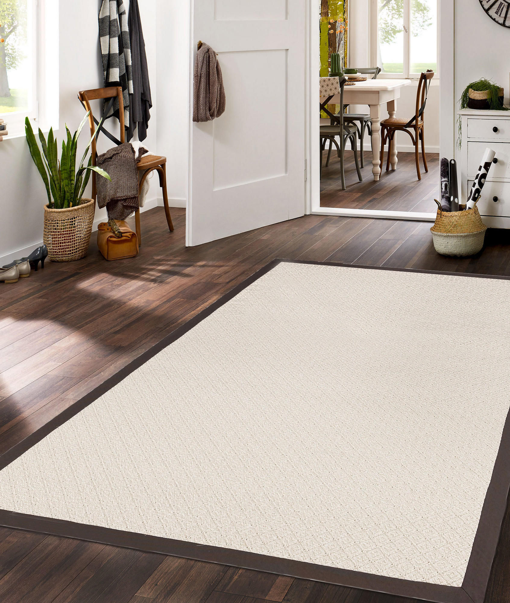20984A - Beige, Black