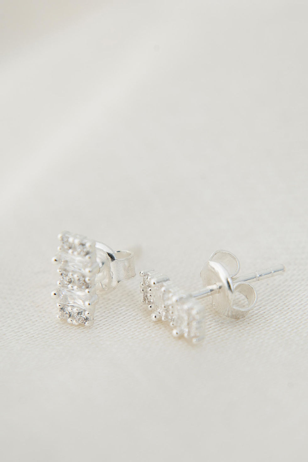 Thumbnail: LustreGem Silver Elegance Earrings