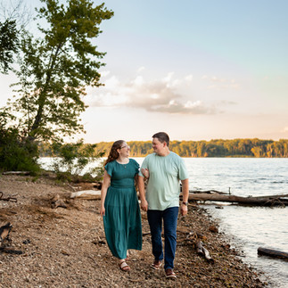 Dubuque engagement session