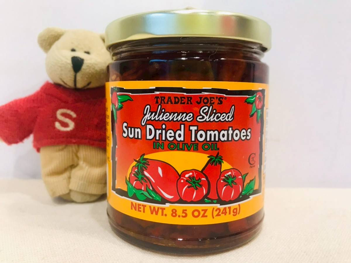 【Sunny Buy】Trader Joe's Julienne Sliced Sun Dried Tomatoes in Olive Oil 8.5oz