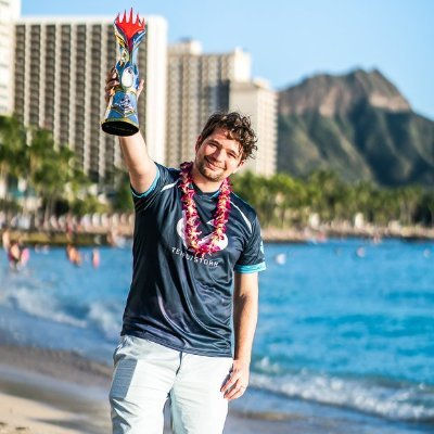 Brasileiro Paulo Vitor é o novo campeão do torneio de Magic the Fathering