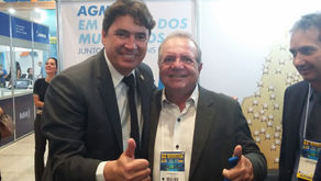 PREFEITO ODEMIR MOREIRA PARTICIPA DE XX MARCHA EM DEFESA DOS MUNICÍPIOS