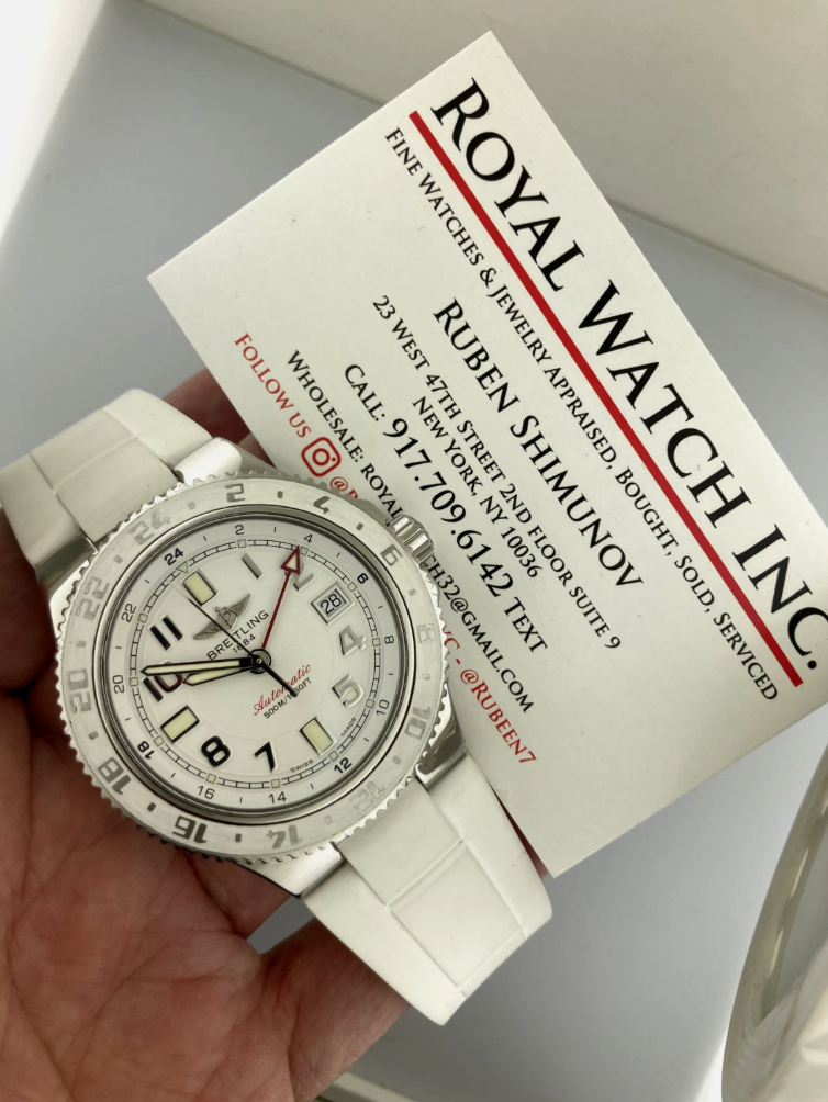 Thumbnail: Breitling SuperOcean GMT 41mm White Dial A32380 Automatic Rubber (SOLD)