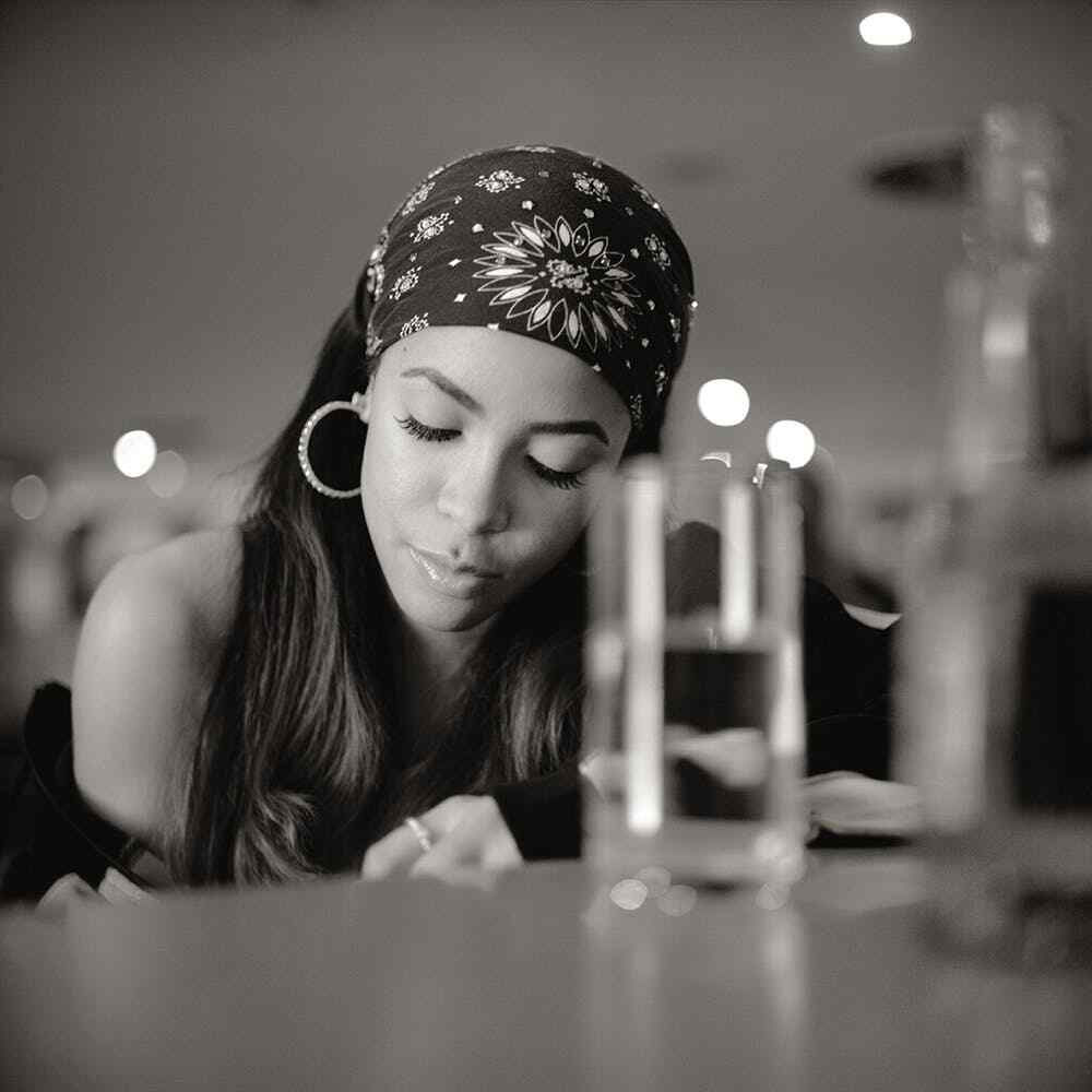 AALIYAH  5x7 Photo