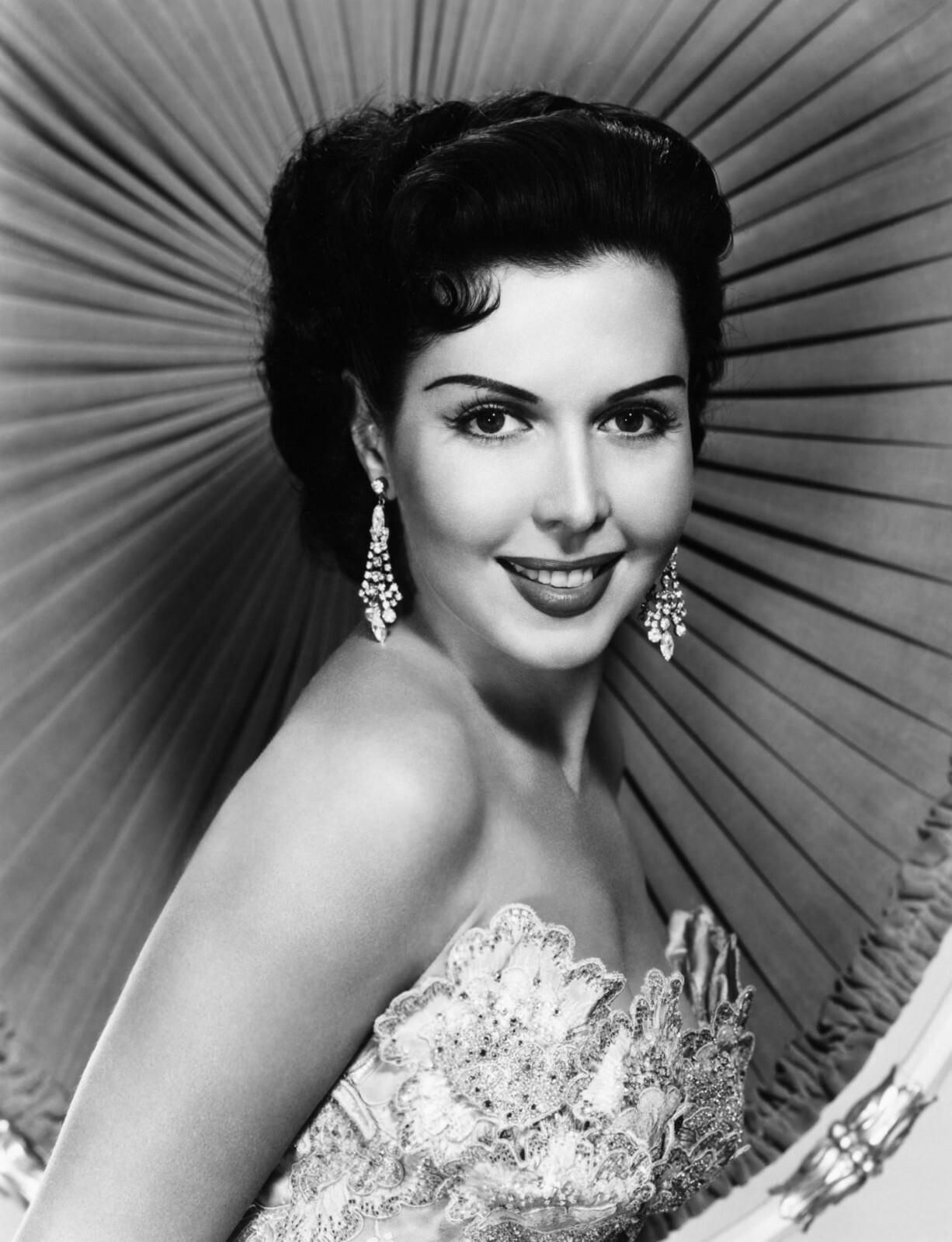Ann Miller 5X7 Glossy Photo