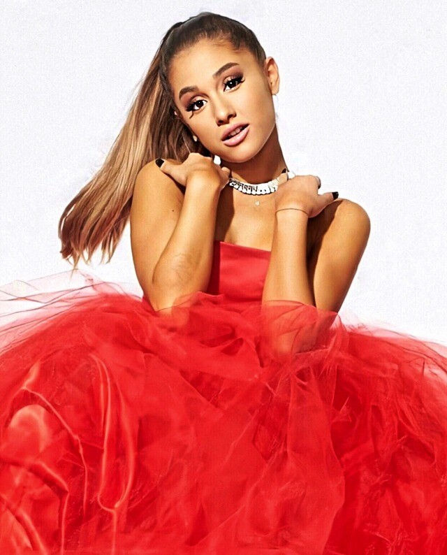 Ariana Grande 8X10 Glossy Photo