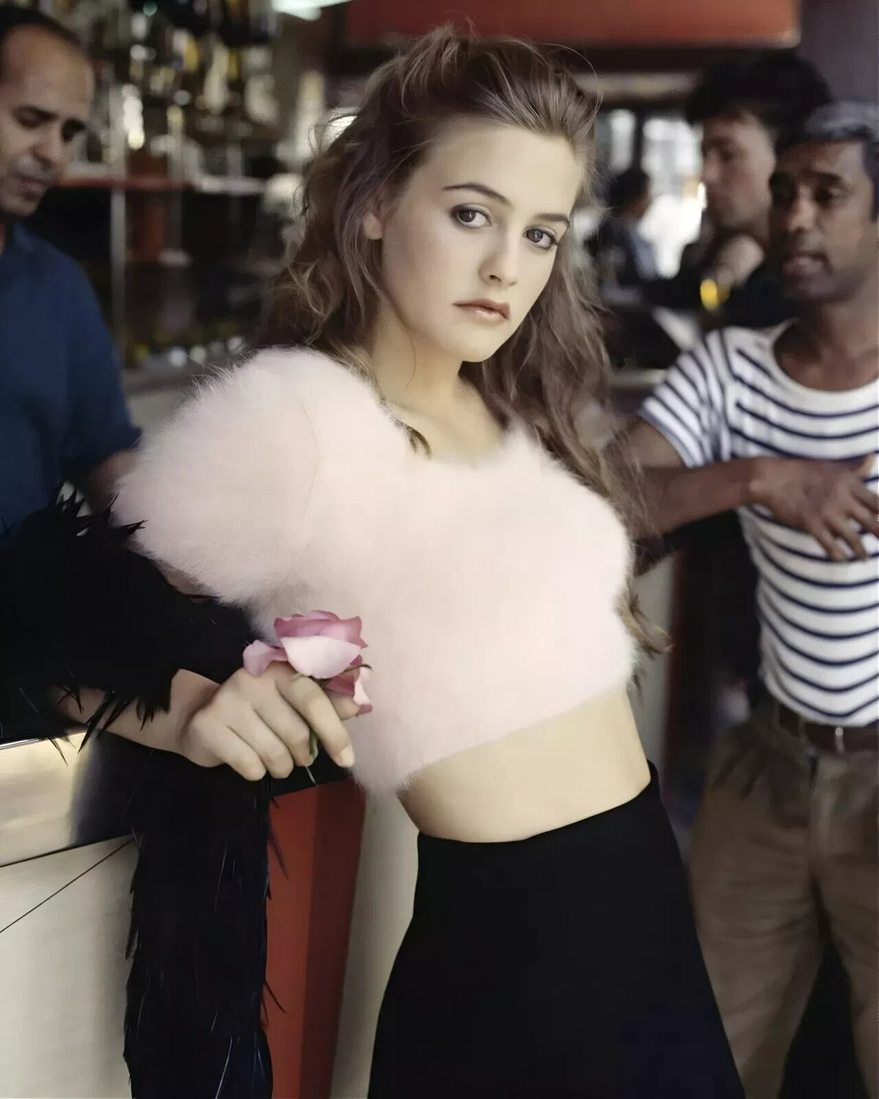 BEAUTIFUL ALICIA SILVERSTONE 8X10 Photo